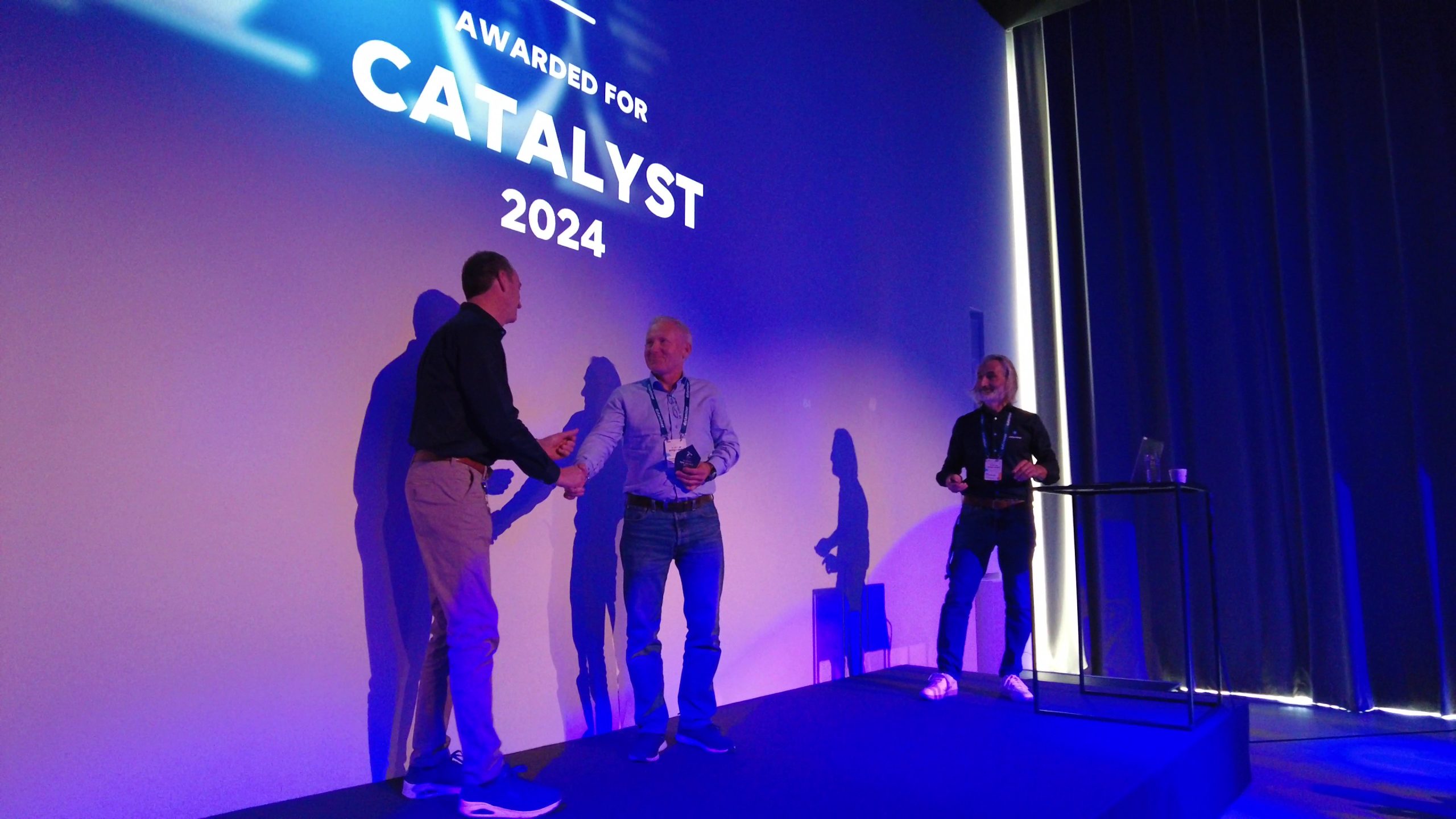 Telenor receives the DataMiner Award for Catalyst